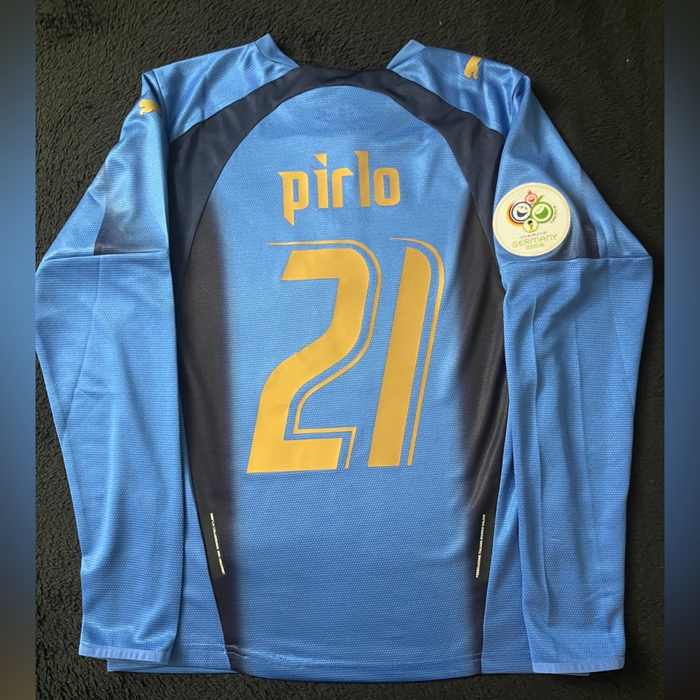 Pirlo #21 Italy 2006 Longsleeve Retro Soccer Jersey Home Blue World Cup